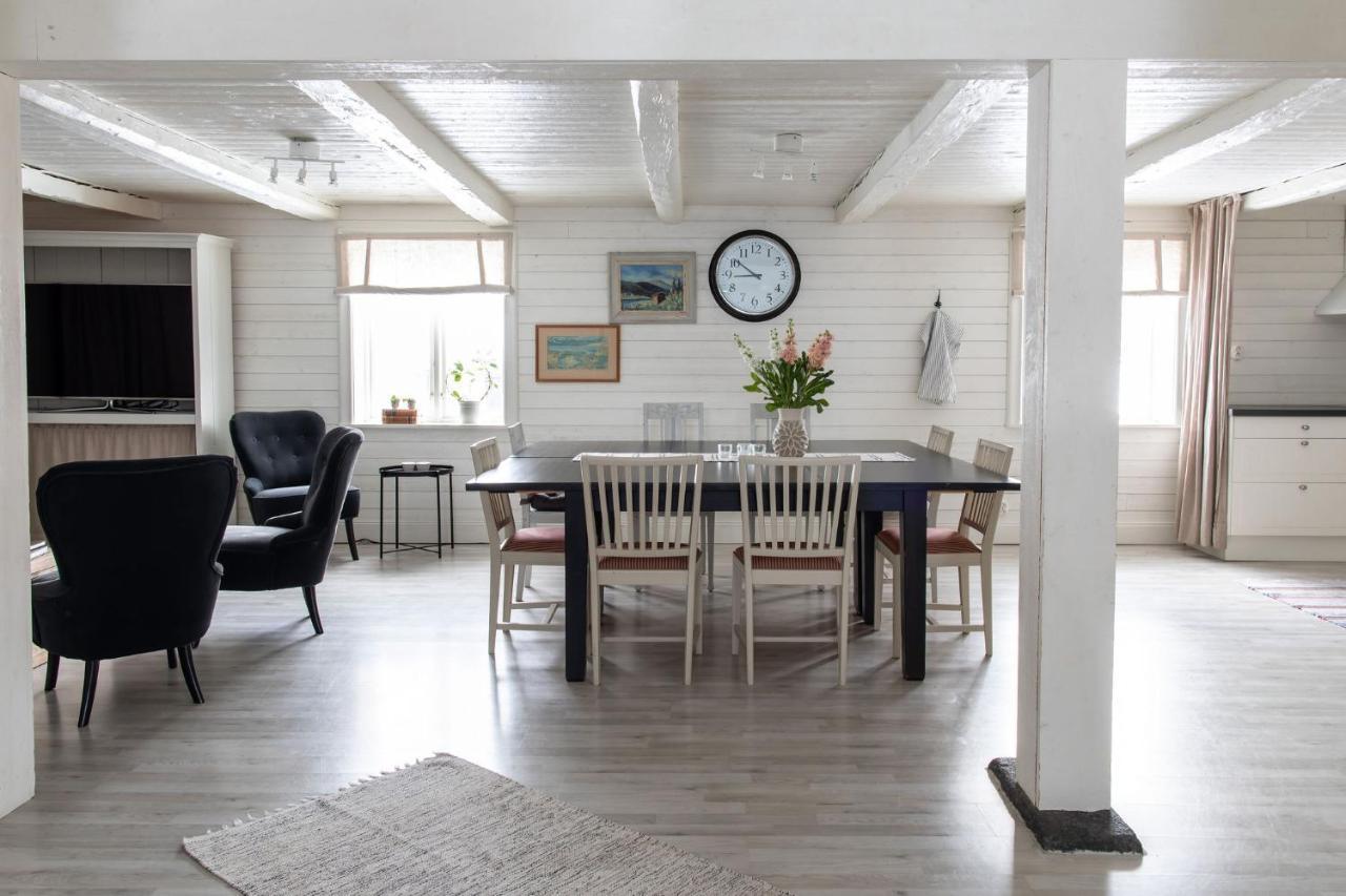 Bergs Gard & Hallsvikens Gard Vasterljung Luaran gambar