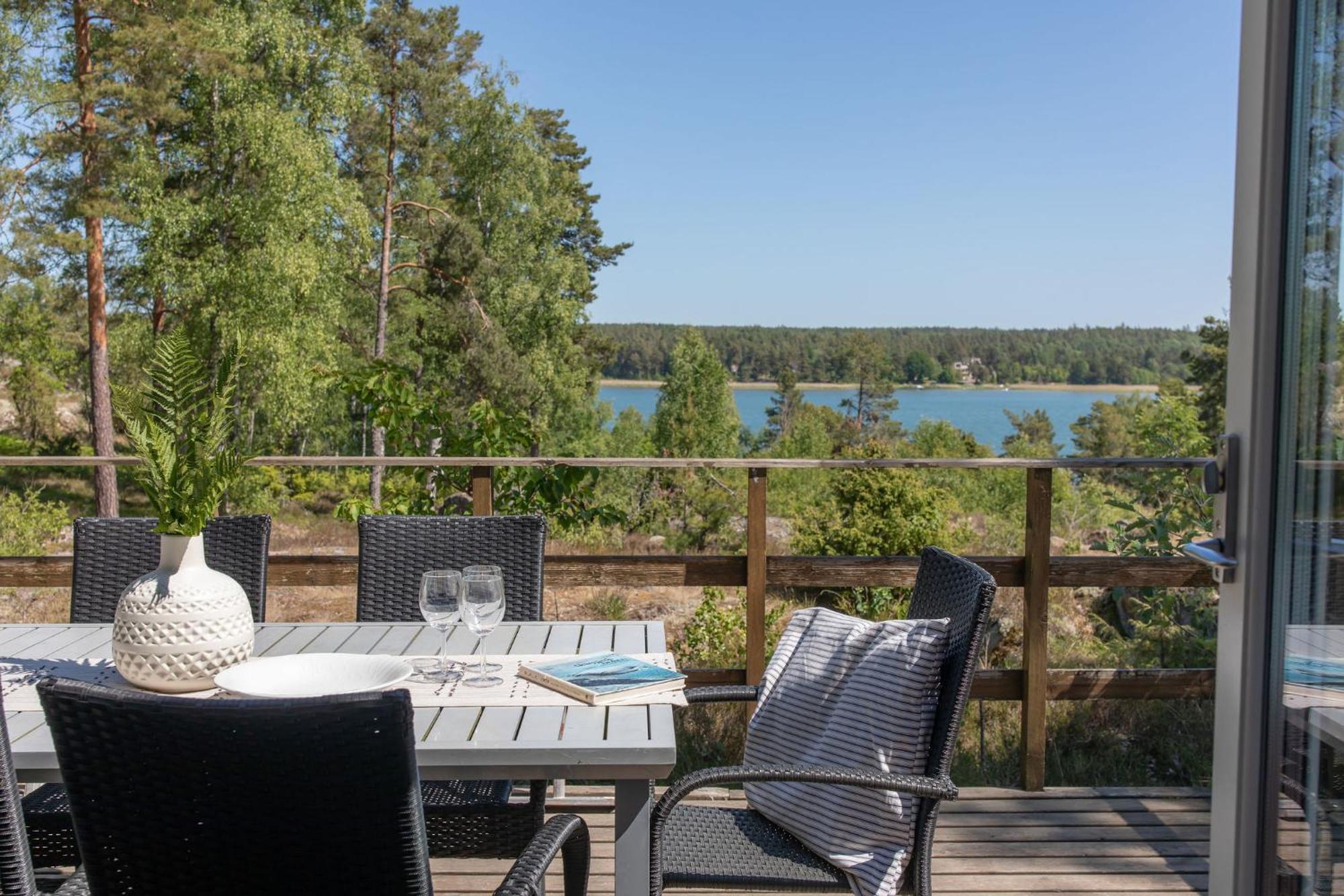 Bergs Gard & Hallsvikens Gard Vasterljung Luaran gambar