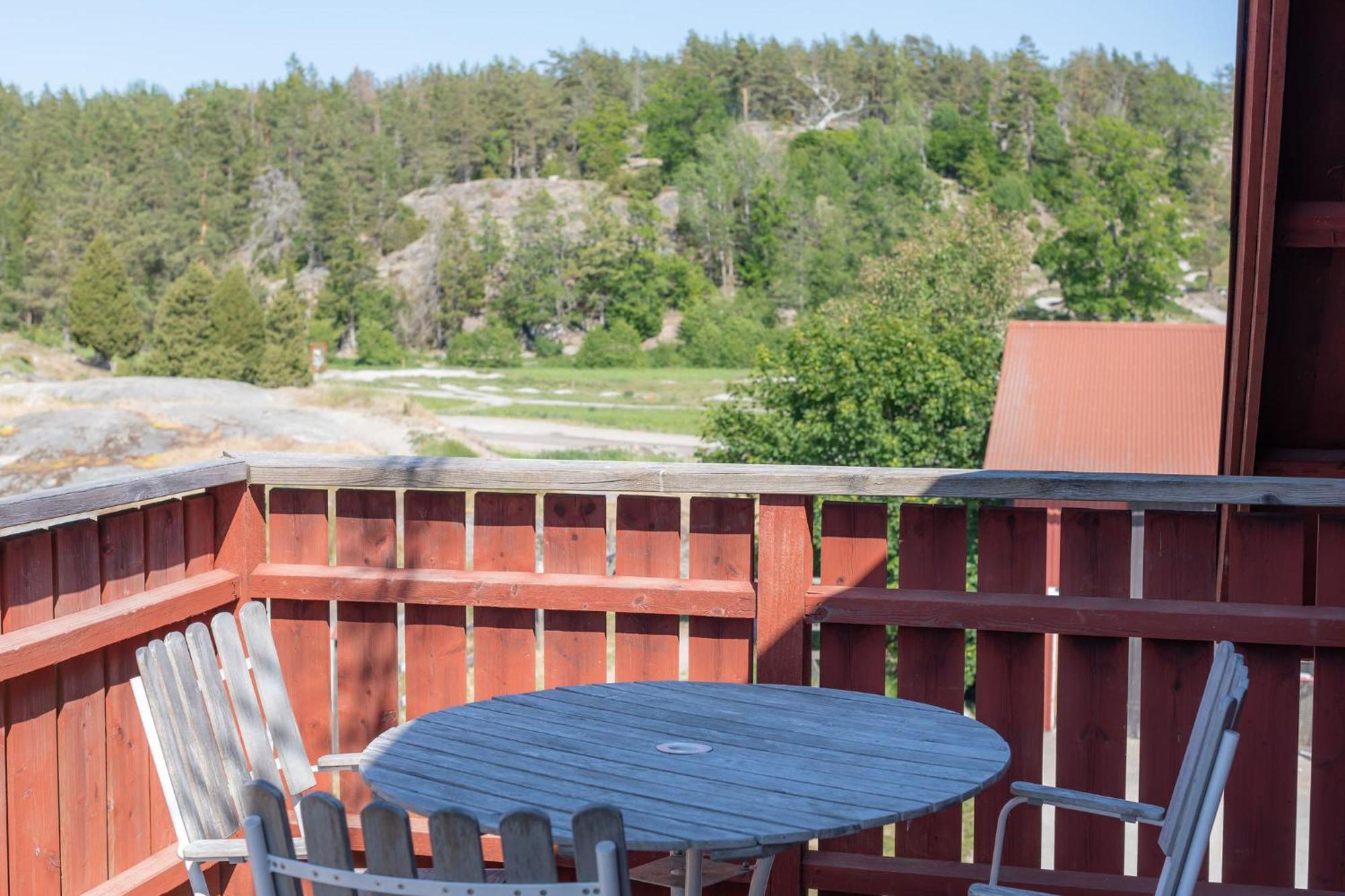 Bergs Gard & Hallsvikens Gard Vasterljung Luaran gambar