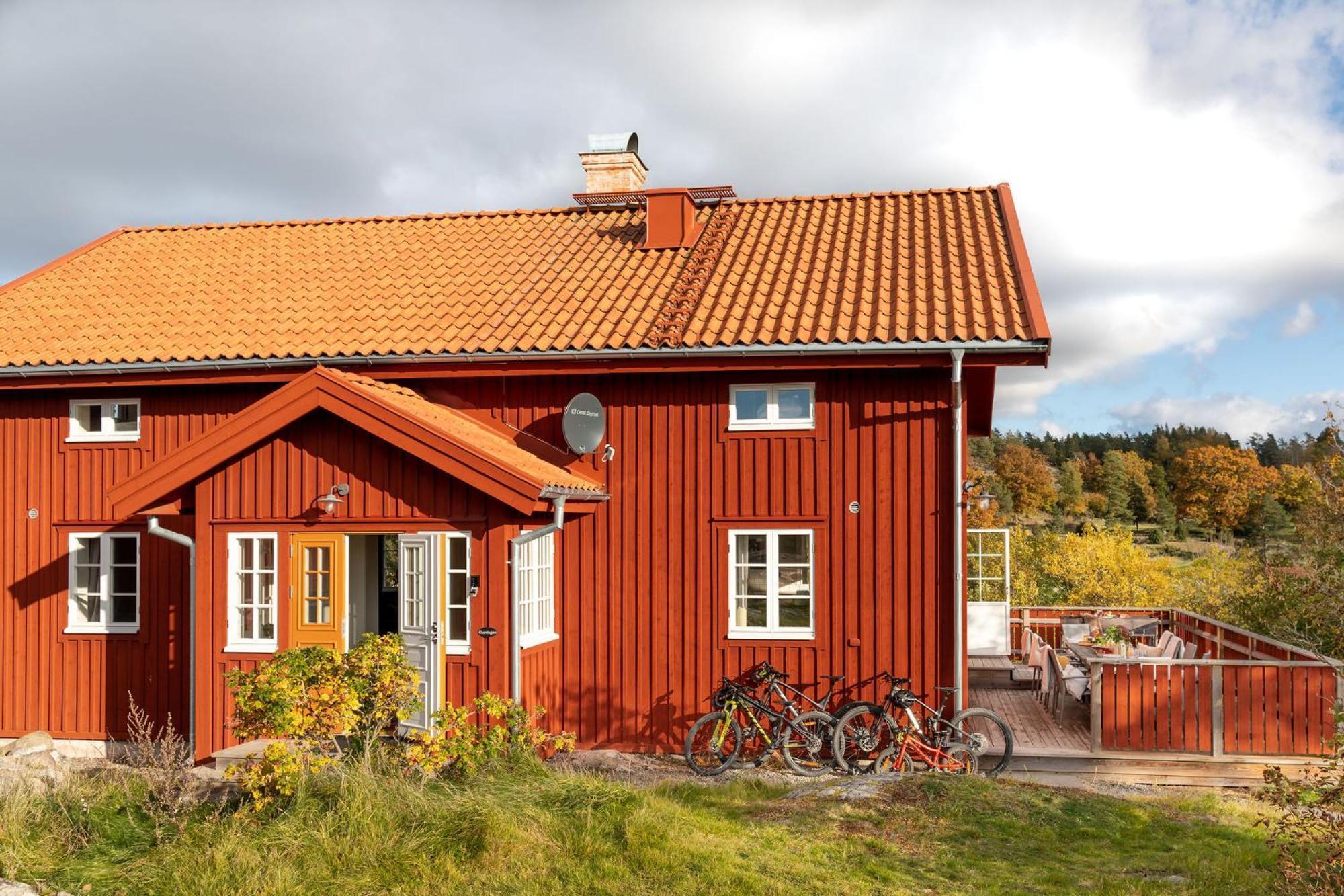 Bergs Gard & Hallsvikens Gard Vasterljung Luaran gambar